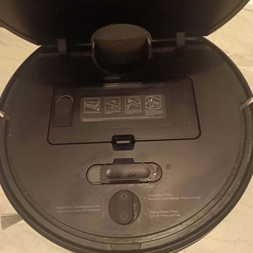 Xiaomi Mop P Robot Vacuum like new with spare parts