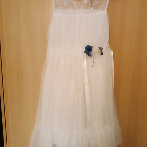 Children's dress white like new for ages 8-10