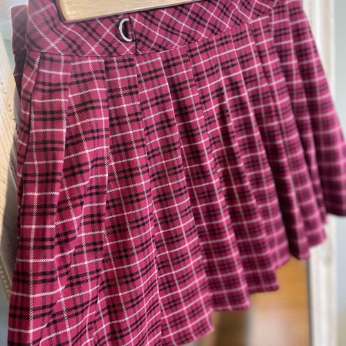 Bershka mini checkered skirt in pink, size XS, like new