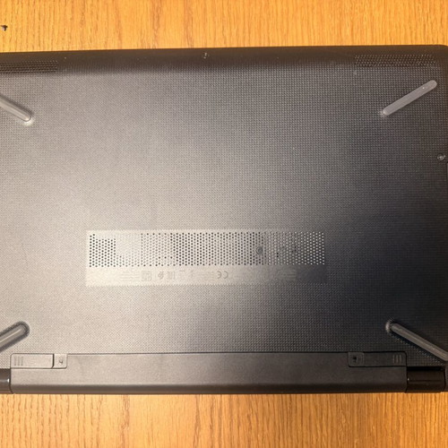 HP 15-r190nv laptop like new, SSD 120GB, Intel Celeron N3060