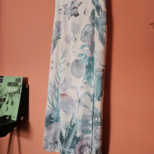 Nidodileda dress new, size M, white and turquoise