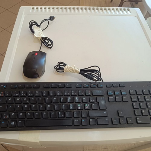 Dell KB216 keyboard and Lenovo USB mouse wired set, Greek/English