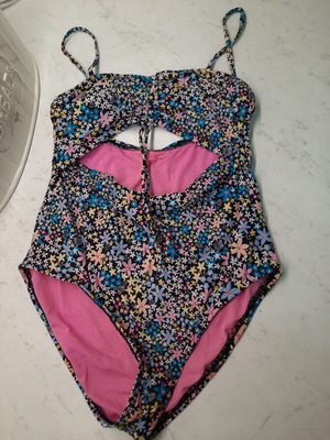 Girls' swimsuit like new, multicolor, size S for ages 9-11