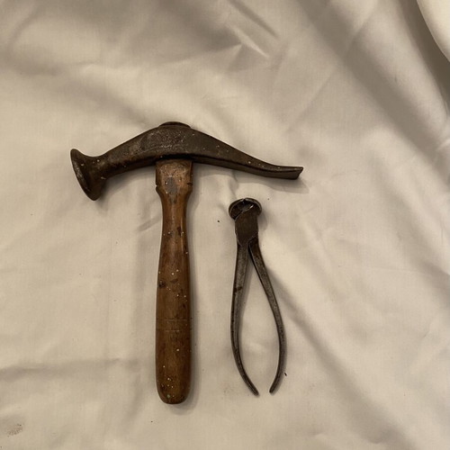 Shoe Repair Tools set used, antique cobbler equipment
