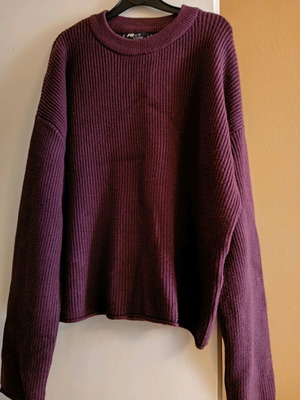 Burgundy shirt new, size L