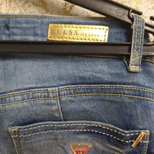 Guess women's skinny jeans, blue denim, size S