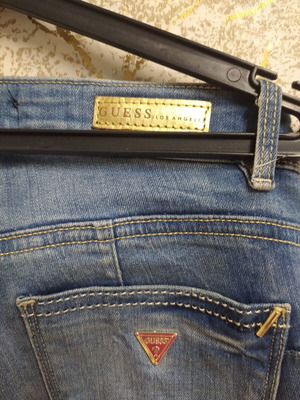 Guess women's skinny jeans, blue denim, size S