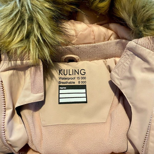 Girls' snowsuit like new, pink, with detachable hood