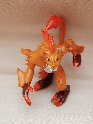 Φιγούρα Tigershark από InviZimals της IMC Toys σαν καινούργιο