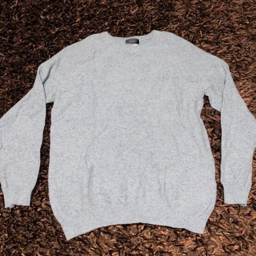 Zara gray sweatshirt like new with blue details