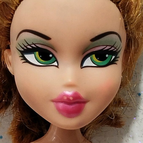 Bratz lot of three used nude dolls with flaws for OOAK