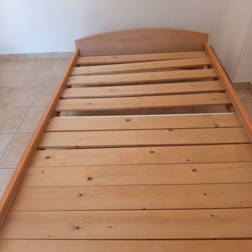 Neoset semi-double bed frame without mattress