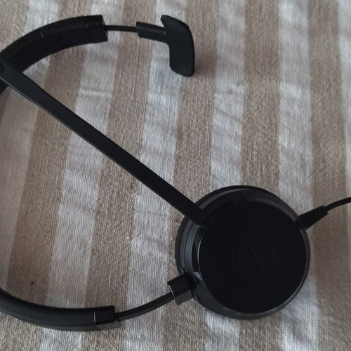 Jabra Evolve 20 MS Mono On Ear headset with microphone and USB-A connection like new