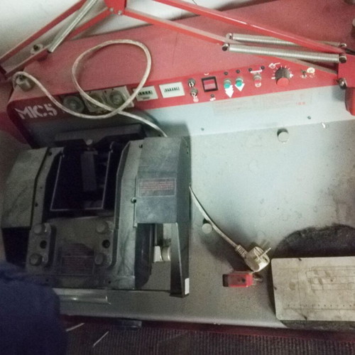 KIS SERIE MIC5 Semi-Automatic Hot Stamping Press like new