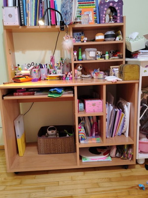 Computer desk for elementary student