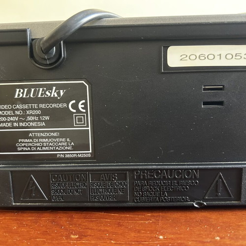 Video Blue Sky XR200 VCR like new