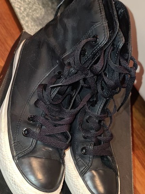 Μποτάκι δερμάτινο Converse All Star μεταχειρισμένο, μέγεθος 39, μαύρο