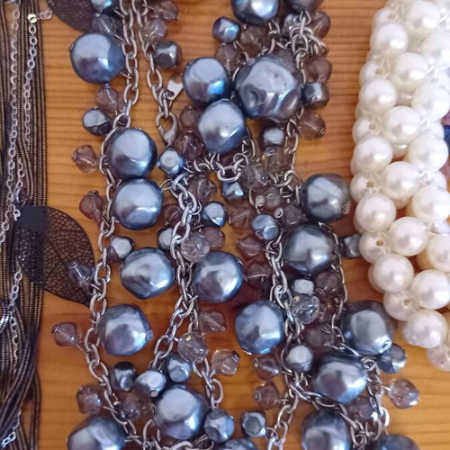 Necklaces pack of 14 like new