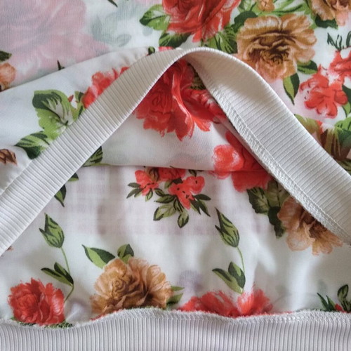 Floral top Terranova like new, transparent, slim fit, size S