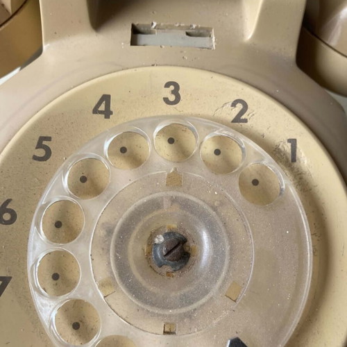 Vintage τηλέφωνο ITT ελληνικής κατασκευής 1977 μεταχειρισμένο