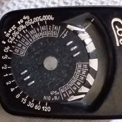 EOS Metrawatt Nürnberg light meter used with leather case