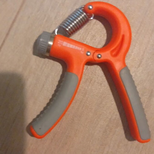 Hand Grip Exercise Tool new, excellent for hands