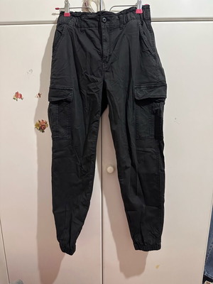 Cargo pants black like new, size S