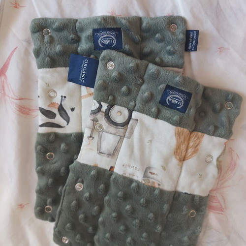 La Millou ABC Farm Velvet Khaki stroller and car seat shoulder pads