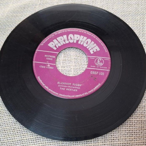 The Beatles Yellow Submarine / Eleanor Rigby 7' used