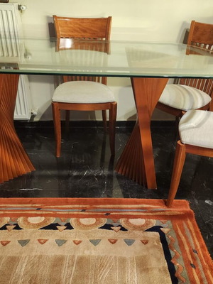 Glass dining set 6 seats like new