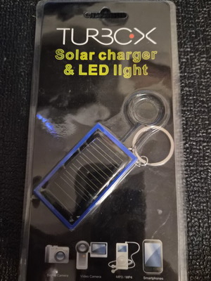 Turbo-X φορητός ηλιακός φορτιστής και φακός LED σε μορφή μπρελόκ καινούργιο