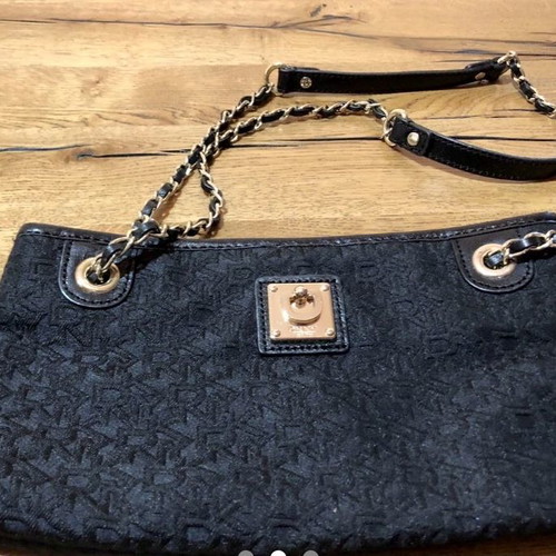 Donna Karan shoulder bag like new, black fabric with chain