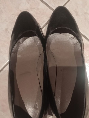 Black Pumps Size 40 Used in Good Condition