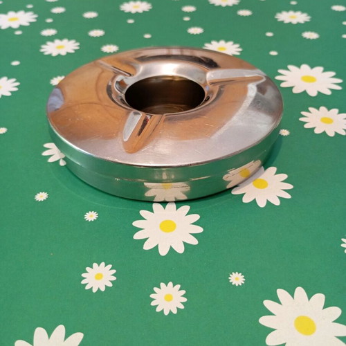 Ashtray/ashcan like new