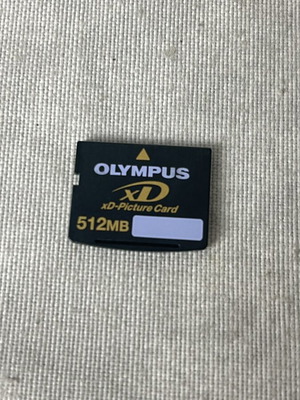 Olympus xD-Picture Card 512MB used with Camedia M-XD32P box and manual