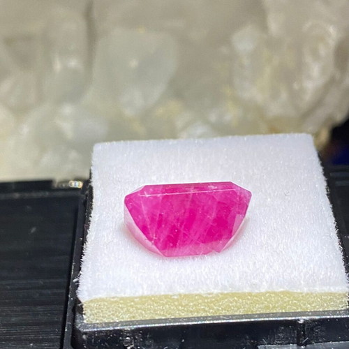 Natural Ruby Cut Stone new, 6.25ct from Afghanistan