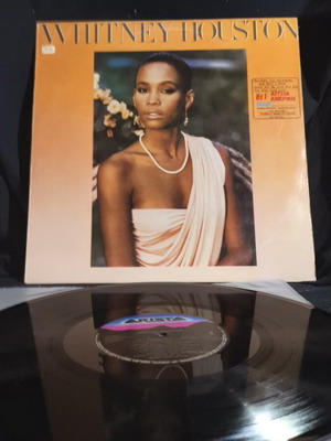 Винилова плоча Whitney Houston употребявана, в добро състояние