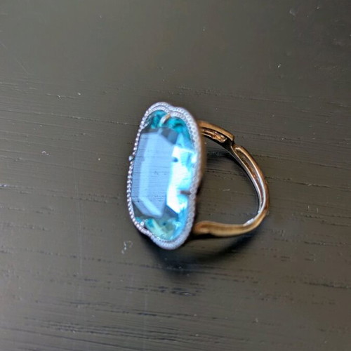 Silver ring with blue stone like new