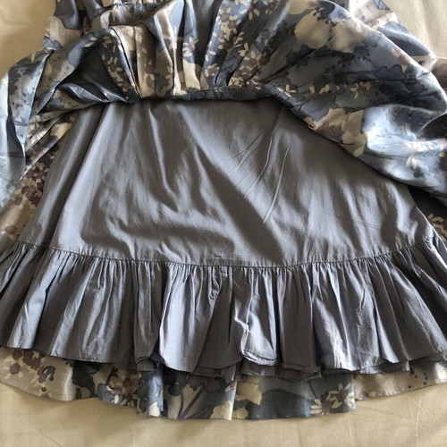 Skirt silk with blue and purple motifs, like new, size S