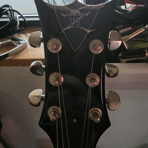 DBZ Imperial electric guitar like new