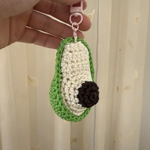 Avocado keychain handmade, new, beige and green