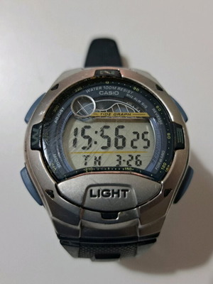 Casio W-753 μεταχειρισμένο ανδρικό ρολόι με φάσεις παλίρροιας και Σελήνης