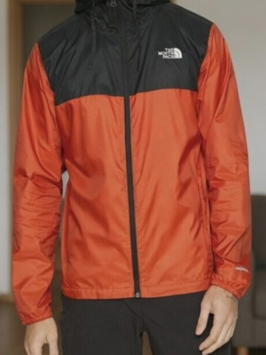 The North Face αντιανεμική ζακέτα με κουκούλα σαν καινούργιο, μαύρο και πορτοκαλί, μέγεθος M