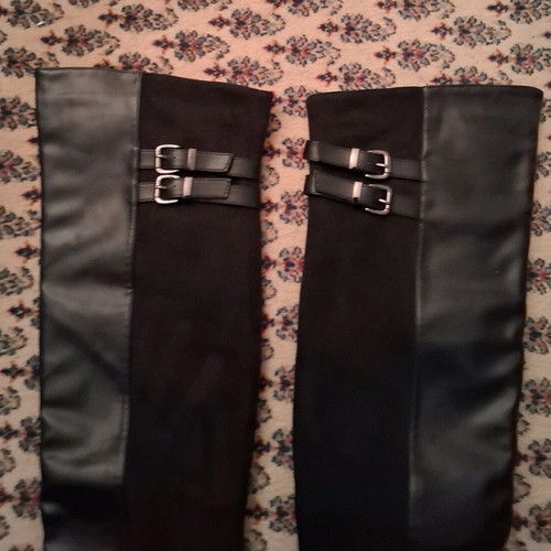 Boots No. 36 like new, height 61 cm, heel 9 cm, black