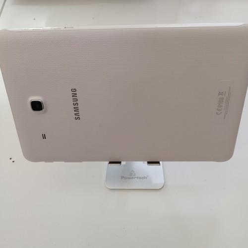 Galaxy Tab E Wi-Fi 3G 9.6 T561 tablet used, white