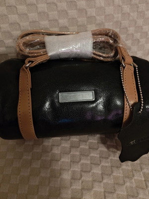 Leather shoulder bag new, brown with beige straps