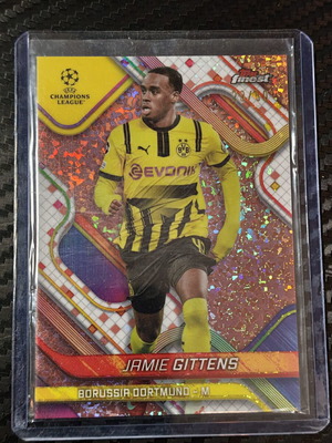 2024-25 Topps Finest UEFA Jamie Gittens Rose Gold Speckle Refractor card #43/50 Borussia Dortmund