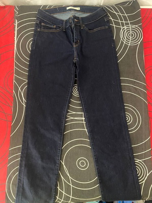 Levi's 712 Slim τζιν W27 σκούρο μπλε denim σαν καινούργιο