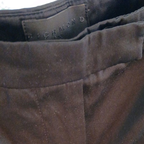 Richmond Interiors black pants like new, slightly satin finish