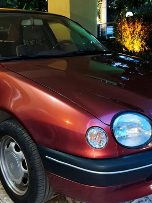 Toyota Corolla EE111 Sedan 1999 μεταχειρισμένο, βενζίνη 1.332 cc